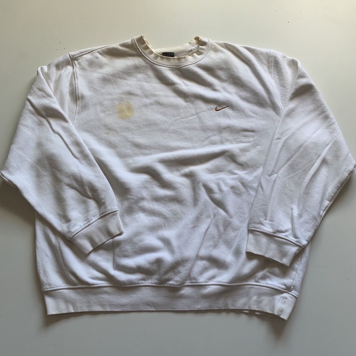Nike × Vintage Vintage 90s Nike embroidered swoosh crewneck white stained Size US XXL / EU 58 / 5 - 1 Thumbnail