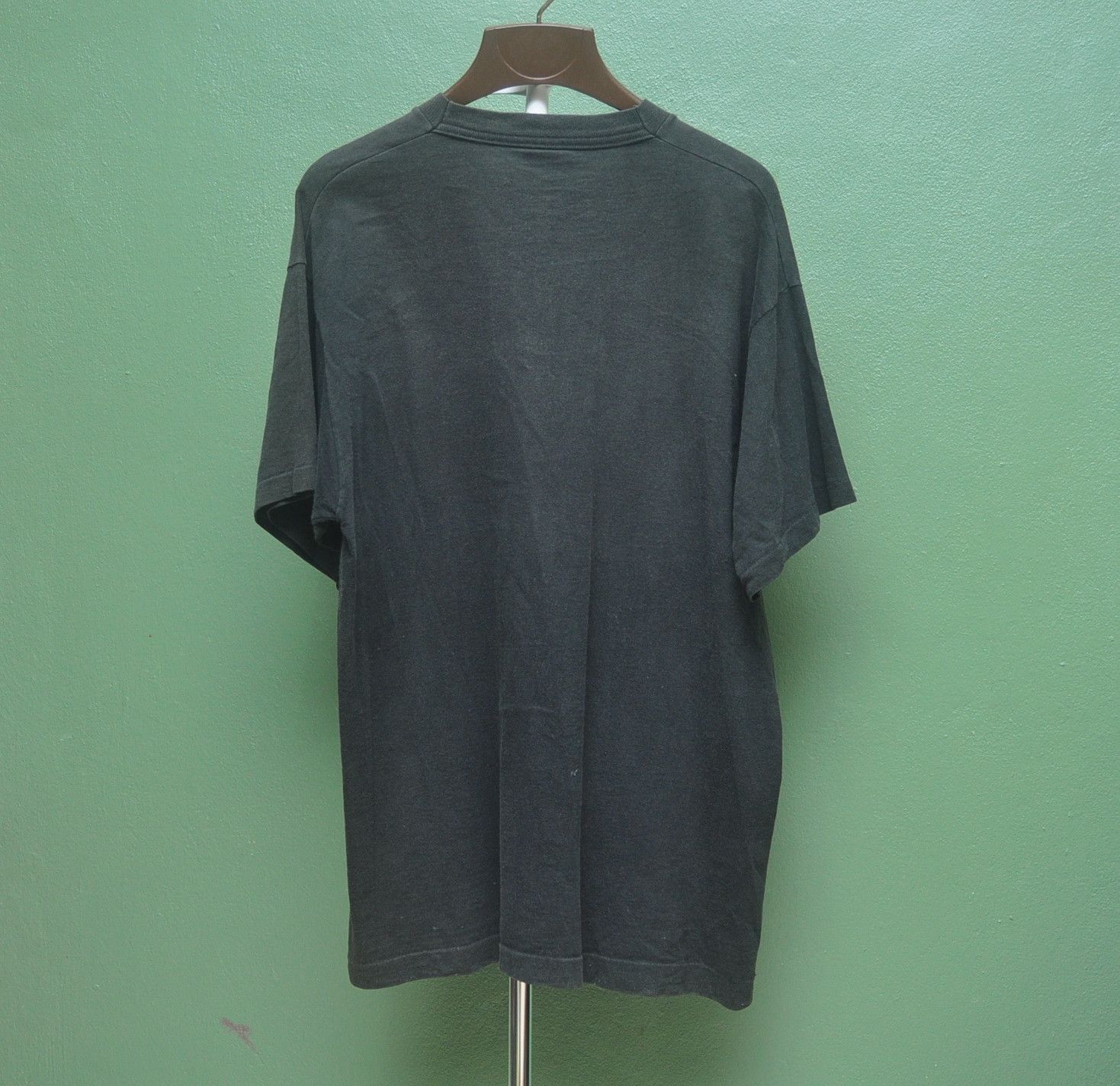 Designer × Japanese Brand × Mickey Mouse Vintage Mickey Mouse Made In USA Black Shirt Size US XL / EU 56 / 4 - 2 Thumbnail