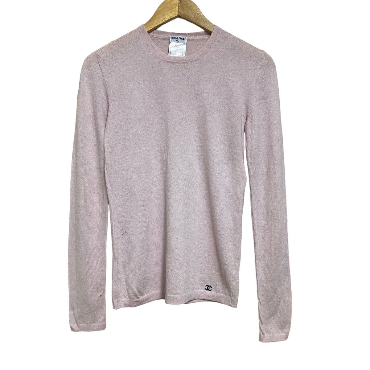 Chanel Chanel Cashmere Distressed Wool Knitwear Size XS / US 0-2 / IT 36-38 - 1 Thumbnail