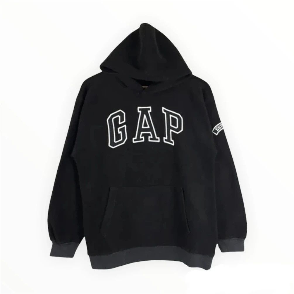Gap Spell Out Embroidery Big Logo Fleece Hoodie