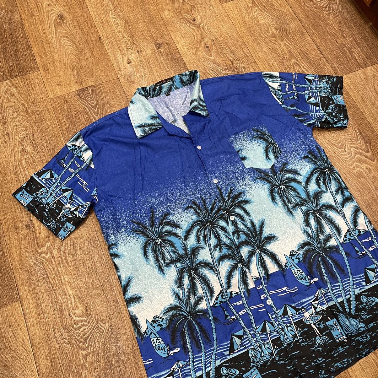 Vintage Vintage 90s Hawaiian Graphic Tee All Over Print Streetwear X Size US XXL / EU 58 / 5 - 5 Thumbnail
