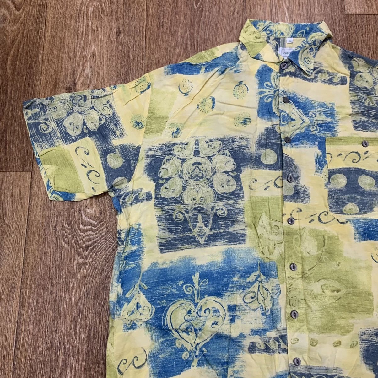 Vintage Vintage 90s Hawaiian Shirt All Over Print Streetwear Y2K XL Size US XL / EU 56 / 4 - 3 Thumbnail