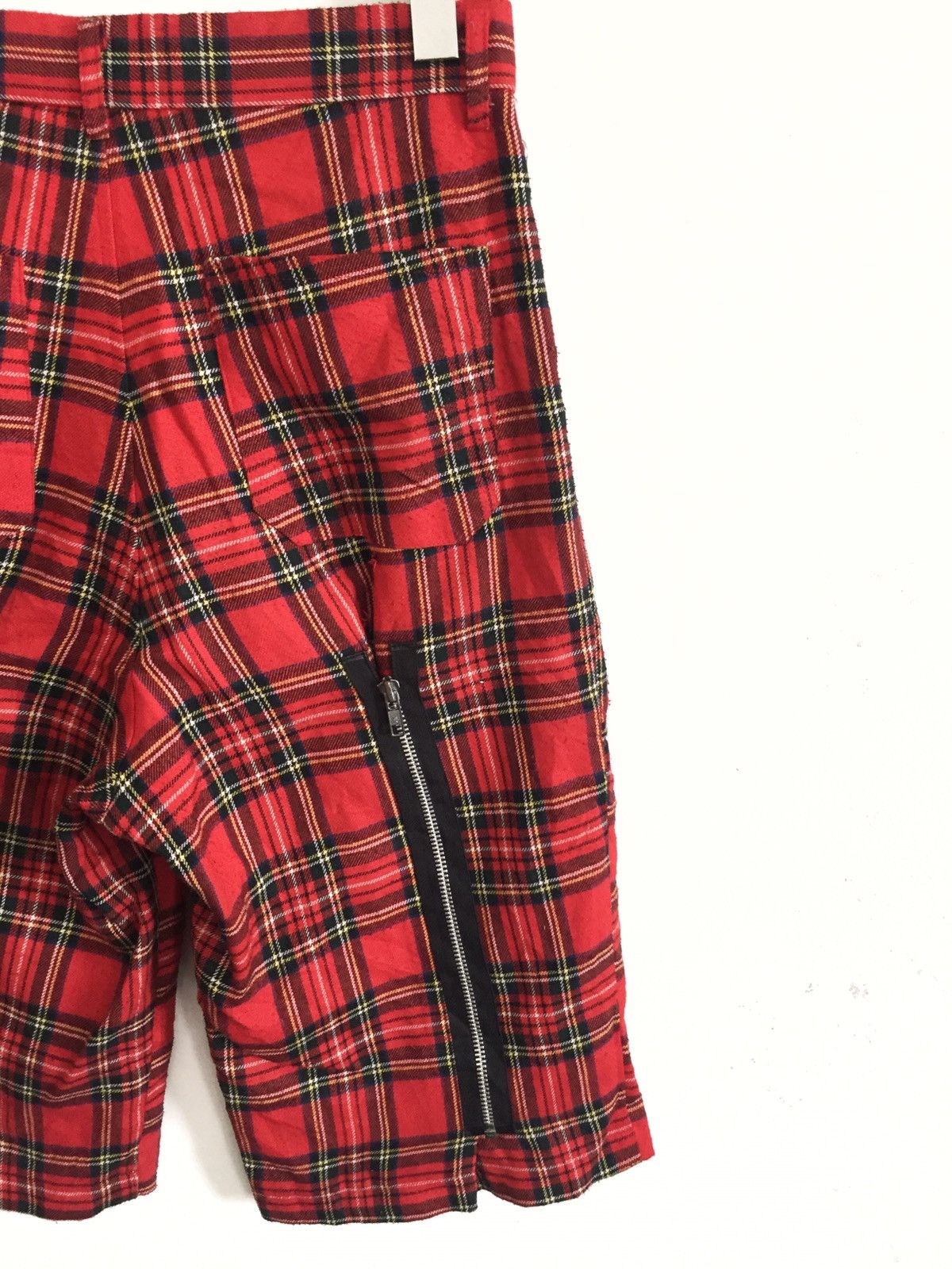 Sex Pot ReVeNGe 🇯🇵 Made Tartan Punker Multi Zipper Cropped Pants Size US 29 - 1 Thumbnail