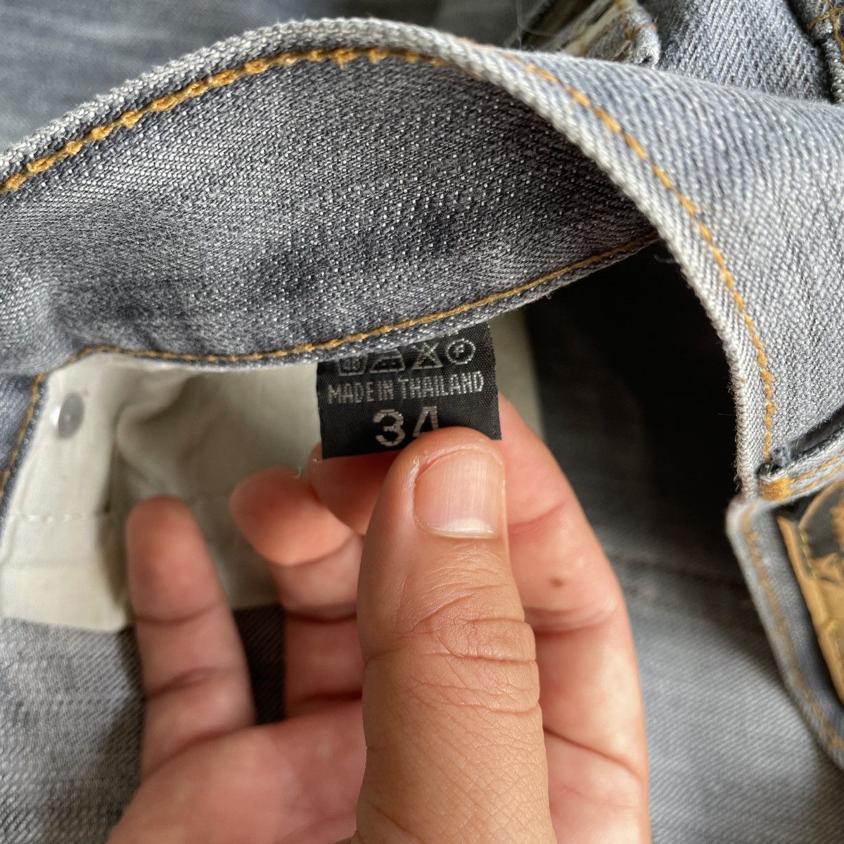 Diesel Vintage Diesel Industry Faded Denim Jeans Pants W34x29.5 Size US 34 / EU 50 - 8 Thumbnail