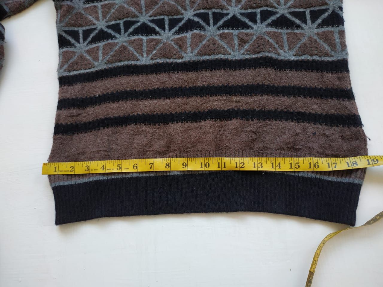 Issey Miyake Fit M to L, 1997 Issey Miyake Wool Sweater Size US M / EU 48-50 / 2 - 11 Thumbnail