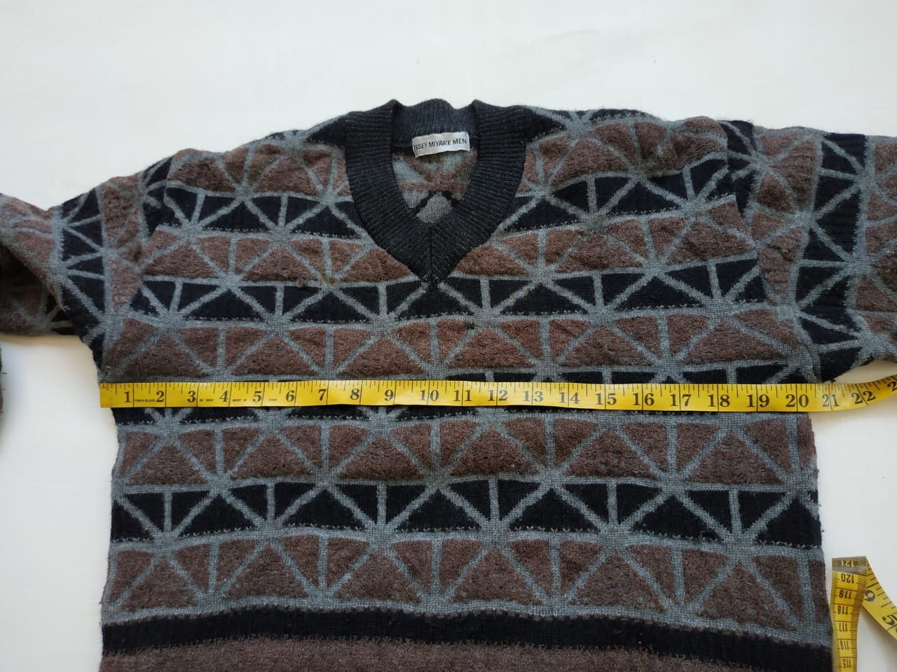 Issey Miyake Fit M to L, 1997 Issey Miyake Wool Sweater Size US M / EU 48-50 / 2 - 12 Thumbnail