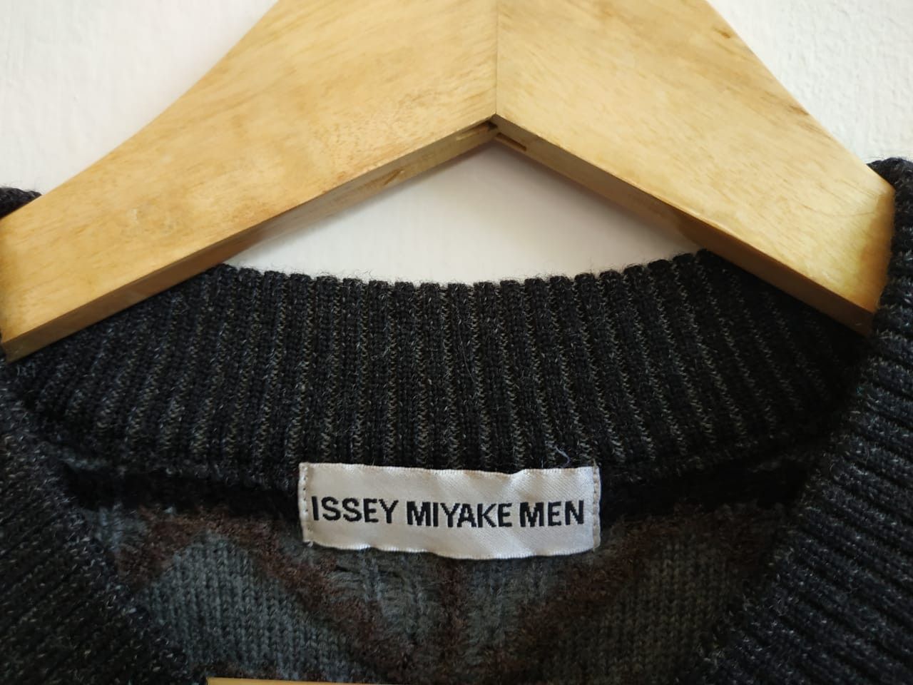 Issey Miyake Fit M to L, 1997 Issey Miyake Wool Sweater Size US M / EU 48-50 / 2 - 2 Thumbnail