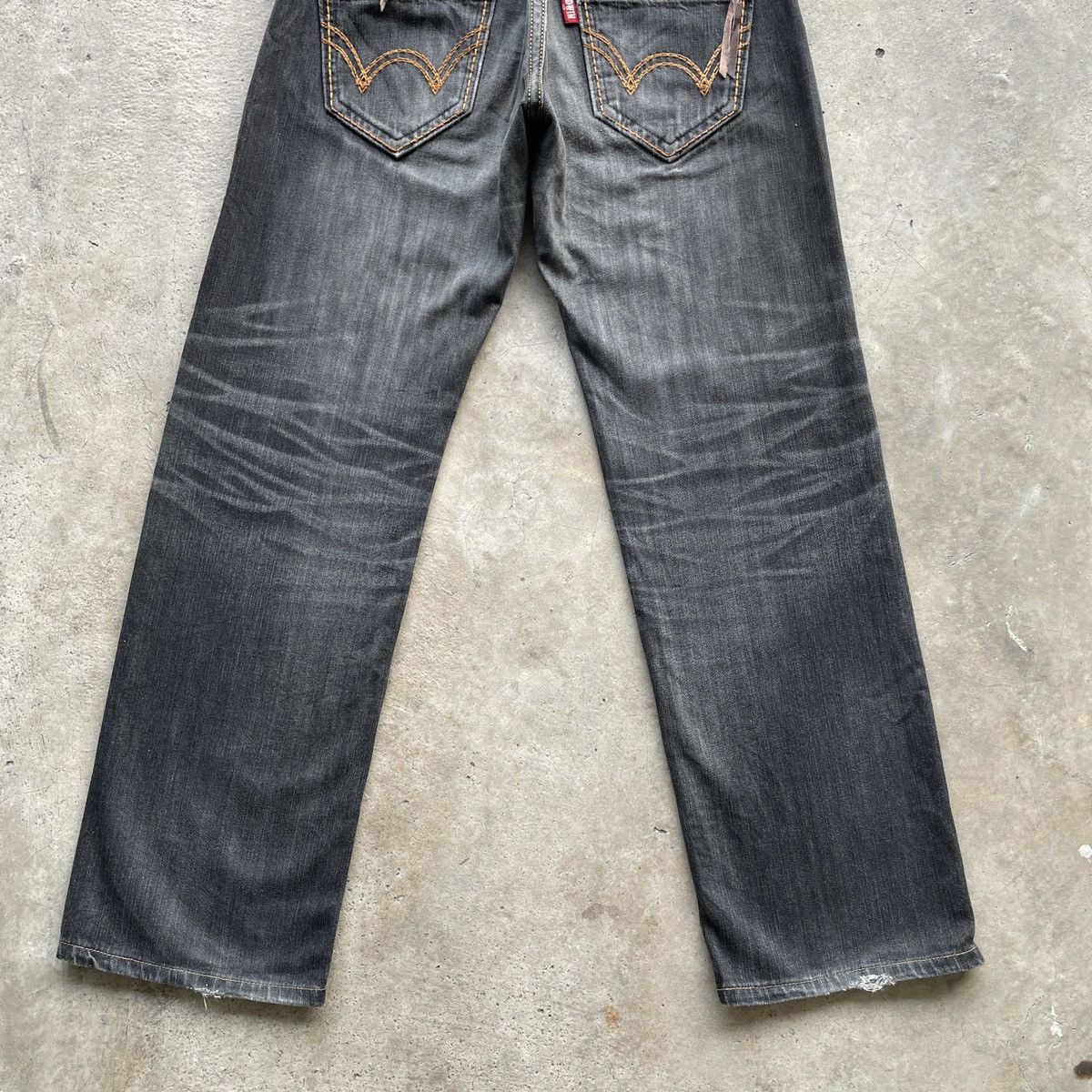 Edwin Vintage Edwin Faded Black Distressed Denim Jeans Pants W29 Size US 29 - 11 Thumbnail