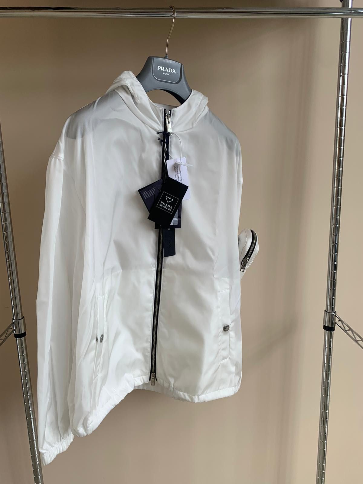 Prada Re Nylon Jacket in White Size US S / EU 44-46 / 1 - 9 Thumbnail