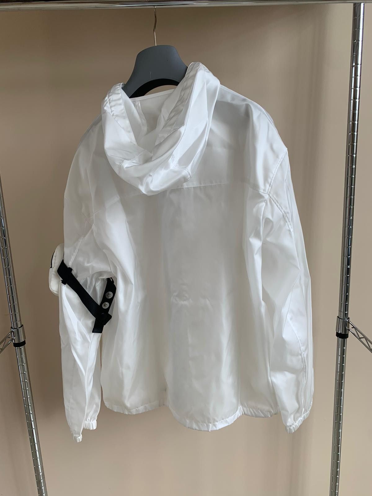 Prada Re Nylon Jacket in White Size US S / EU 44-46 / 1 - 14 Thumbnail