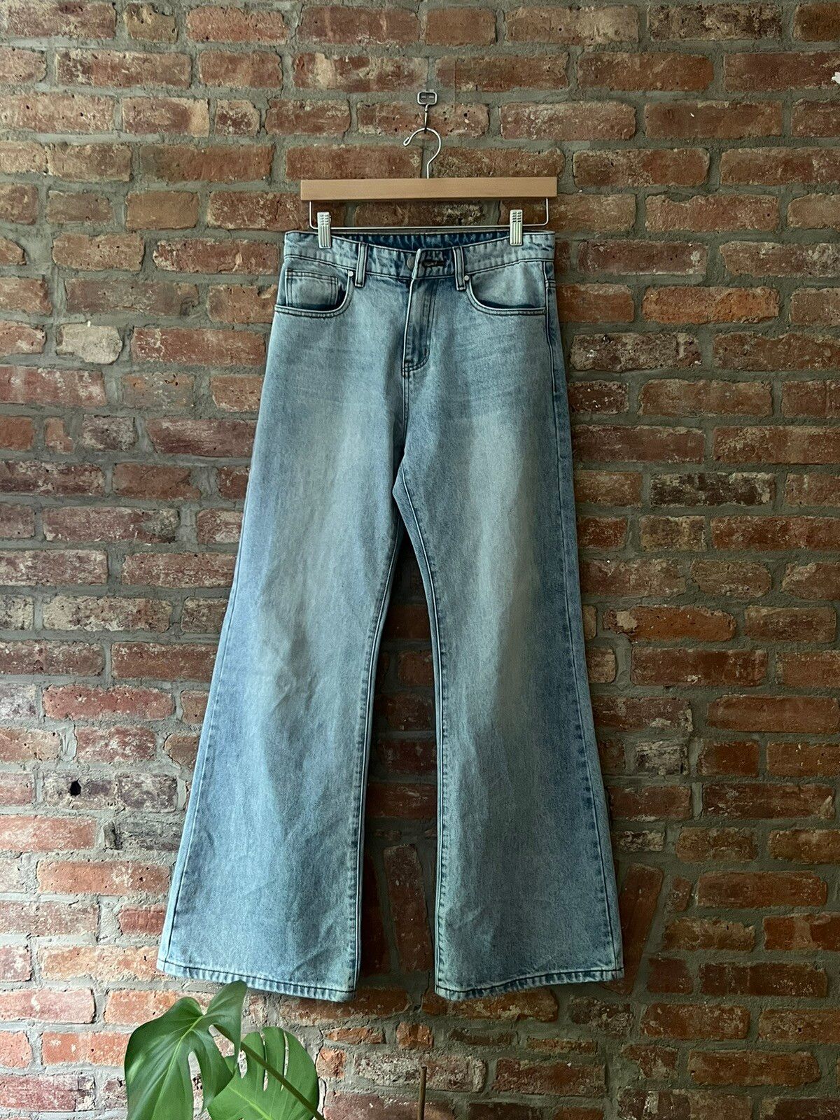 basketcase gallery Basketcase Gallery LAX flare jeans Size US 30 / EU 46 - 2 Preview