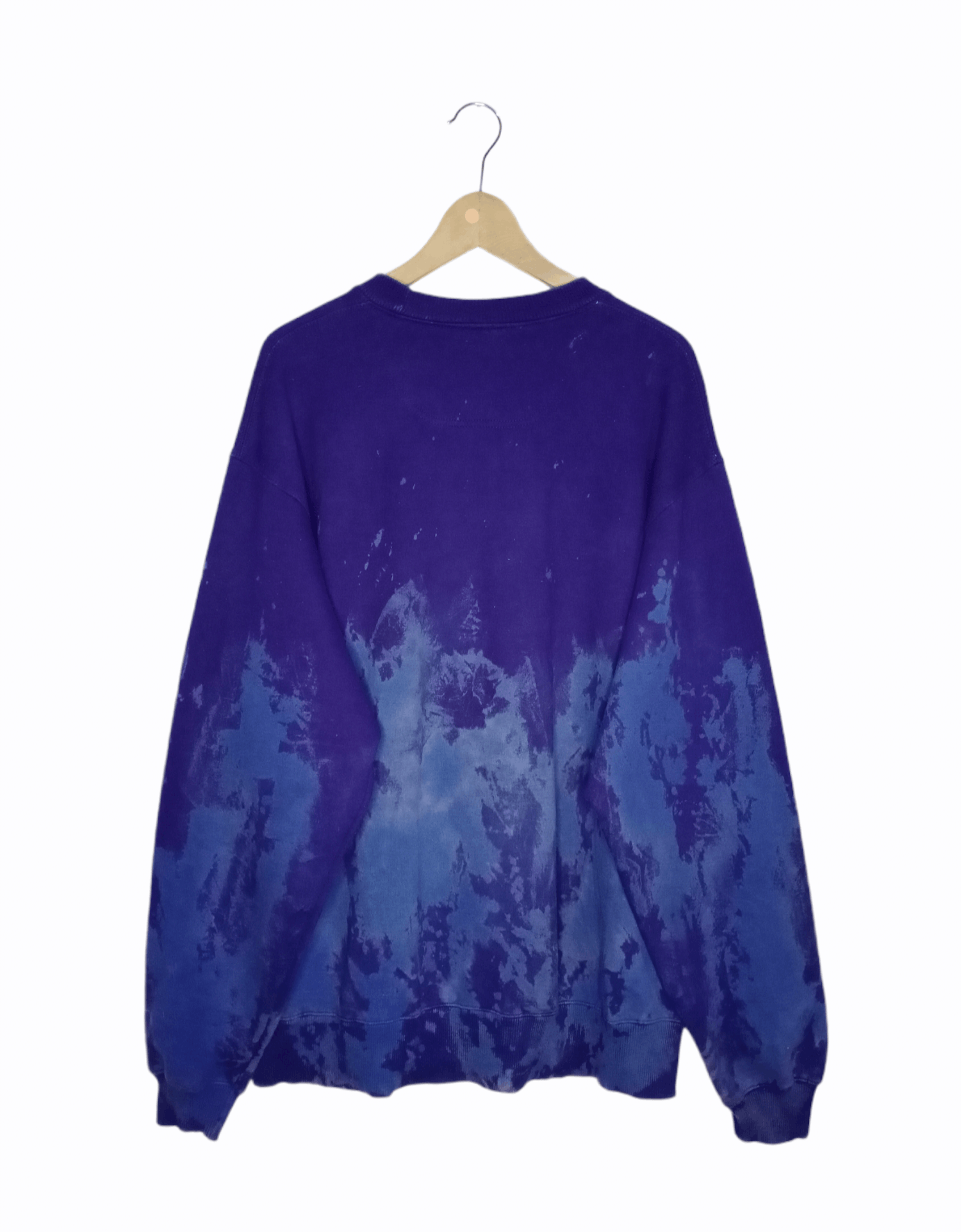 Champion VINTAGE CHAMPION SMALL LOGO CUSTOM BLEACH SWEATSHIRT Size US L / EU 52-54 / 3 - 5 Thumbnail