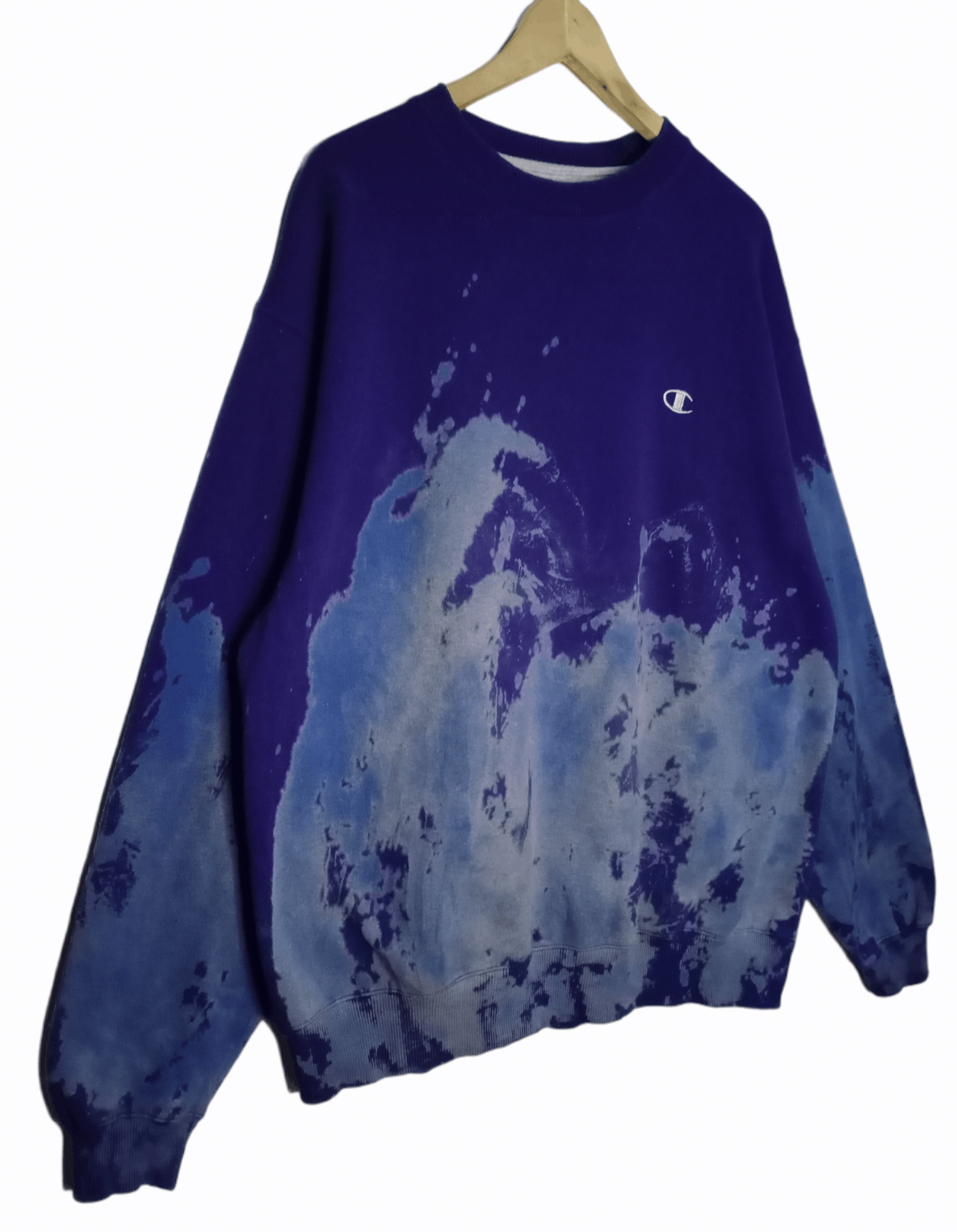 Champion VINTAGE CHAMPION SMALL LOGO CUSTOM BLEACH SWEATSHIRT Size US L / EU 52-54 / 3 - 3 Thumbnail
