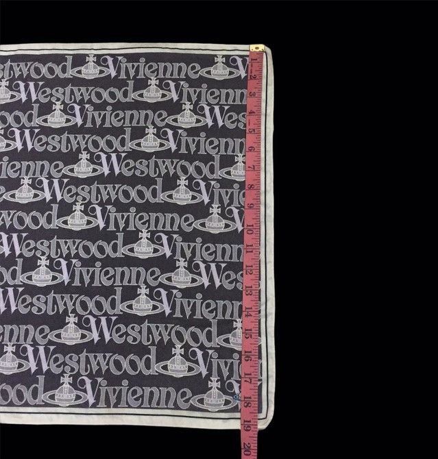 Designer × Vivienne Westwood VIVIENNE WESTWOOD SPELL OUT LUXURY BANDANA HANDKERCHIEF Size ONE SIZE - 5 Thumbnail