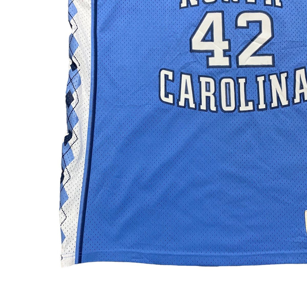 NBA Vintage 90s North Carolina Jersey Jerry Stackhouse Size US XXL / EU 58 / 5 - 5 Thumbnail