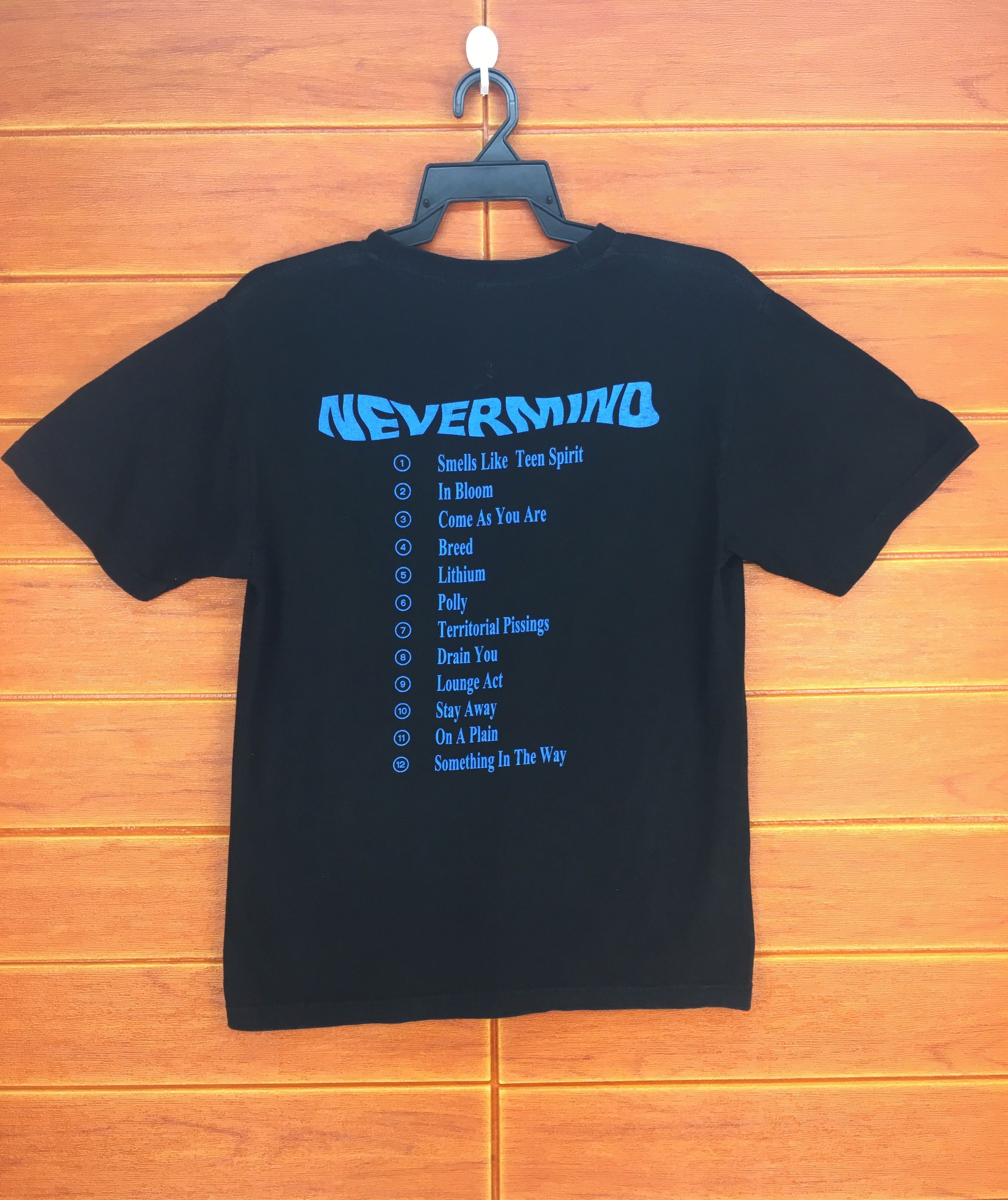 Nirvana Vintage 2000s NIRVANA Nevermind shirt Size US S / EU 44-46 / 1 - 9 Thumbnail