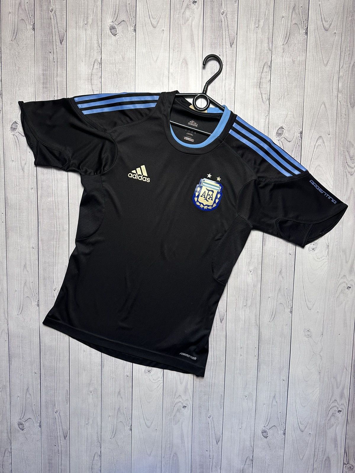 Adidas × Vintage Vintage Adidas soccer jersey Argentina size S Size US S / EU 44-46 / 1 - 1 Thumbnail