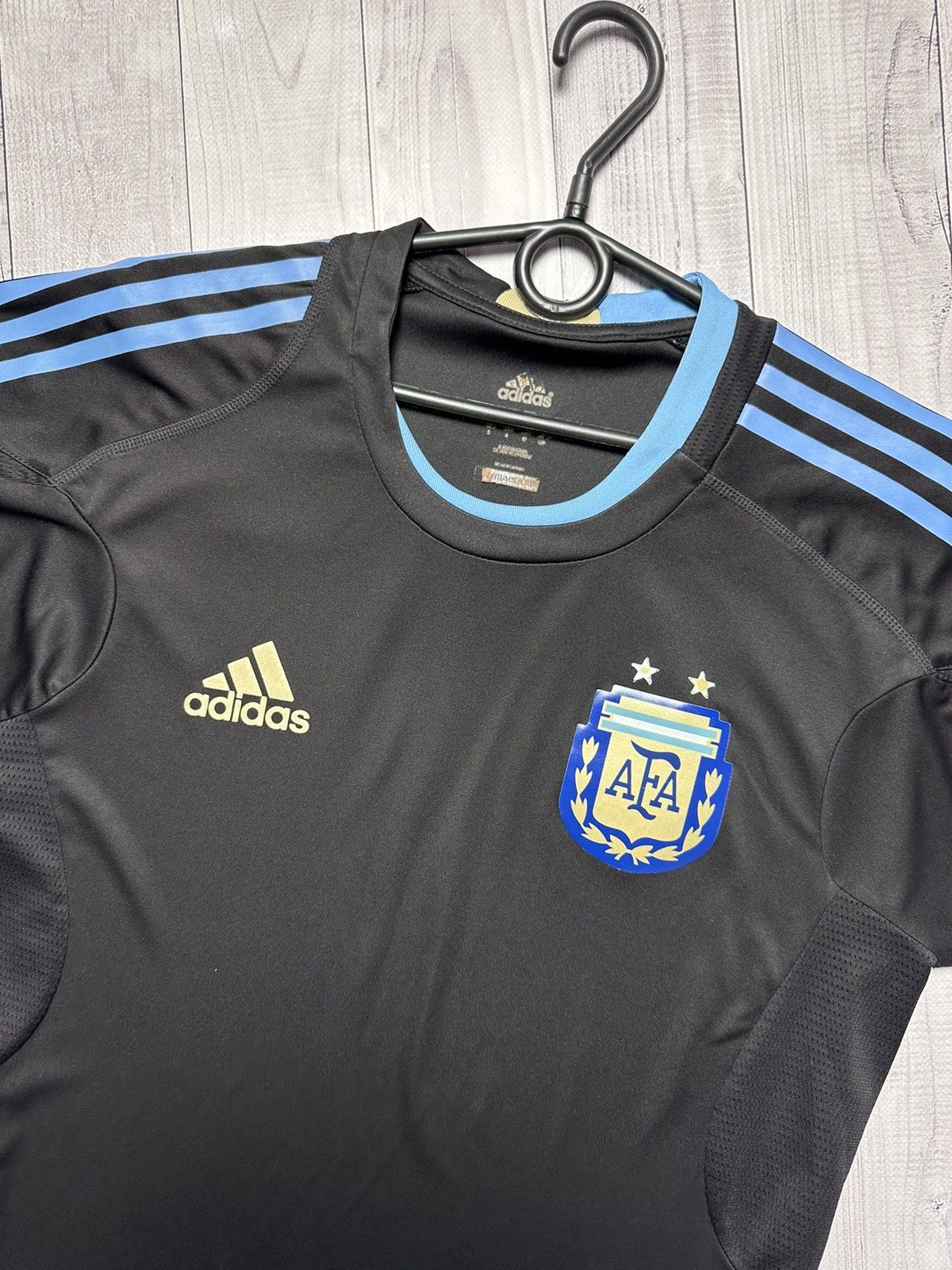 Adidas × Vintage Vintage Adidas soccer jersey Argentina size S Size US S / EU 44-46 / 1 - 2 Thumbnail