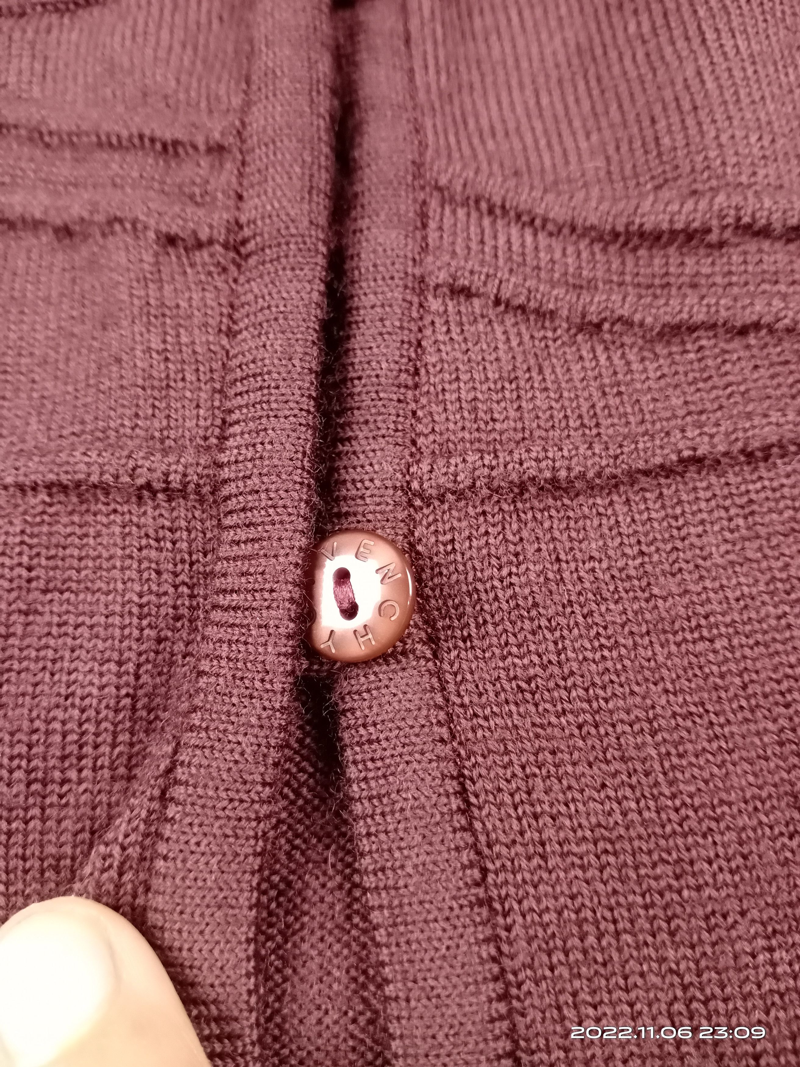 Givenchy 💥RARE💥Givenchy Boutiques Knit Cardigan Size US S / EU 44-46 / 1 - 5 Thumbnail