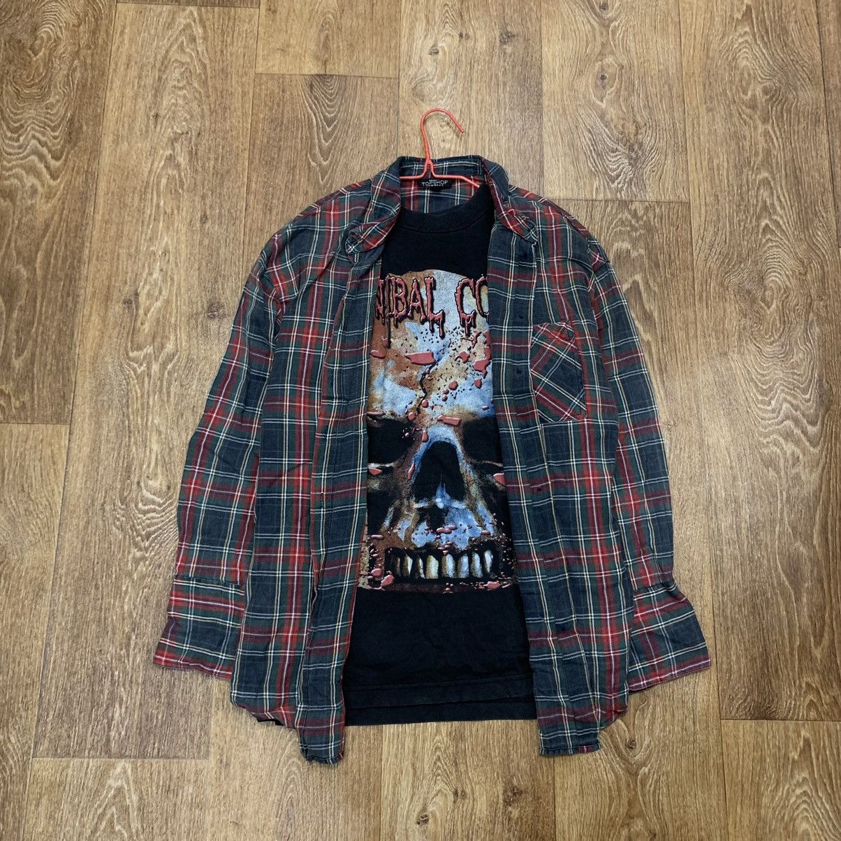 Vintage Vintage Y2K Grunge Plaid Shirt Skull Graphic Oversized M Size US M / EU 48-50 / 2 - 1 Thumbnail
