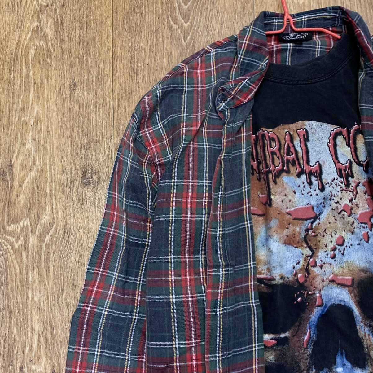 Vintage Vintage Y2K Grunge Plaid Shirt Skull Graphic Oversized M Size US M / EU 48-50 / 2 - 4 Thumbnail