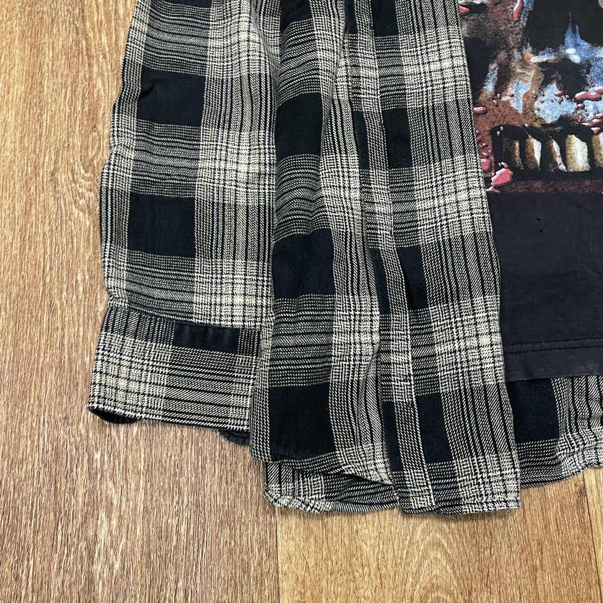Vintage Vintage 90s Checkered Shirt Grunge Oversized Plaid Faded L Size US L / EU 52-54 / 3 - 3 Thumbnail