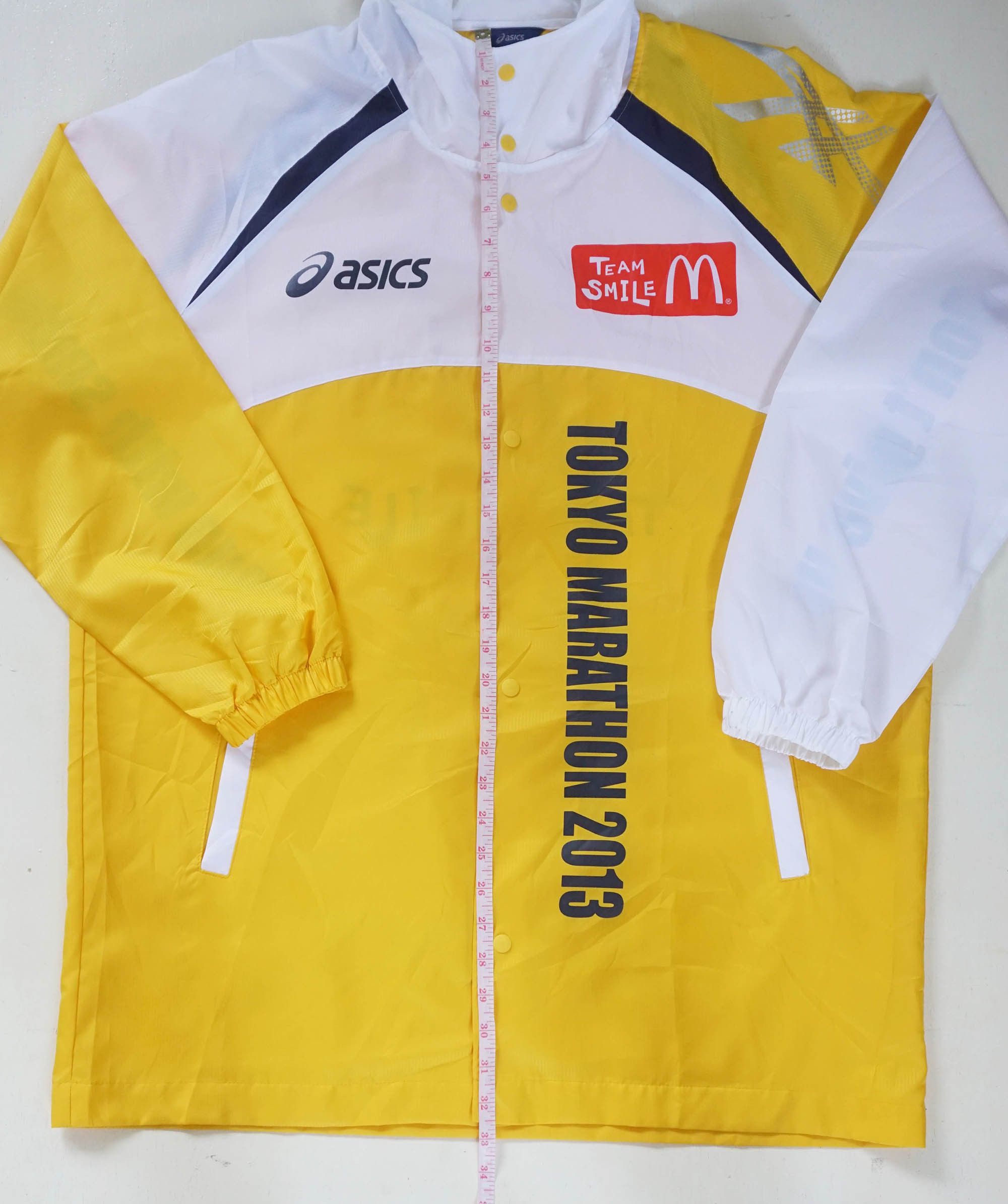 Asics Asics x McDonalds Tokyo Marathon Hooded Windbreaker Size US XXL / EU 58 / 5 - 11 Thumbnail