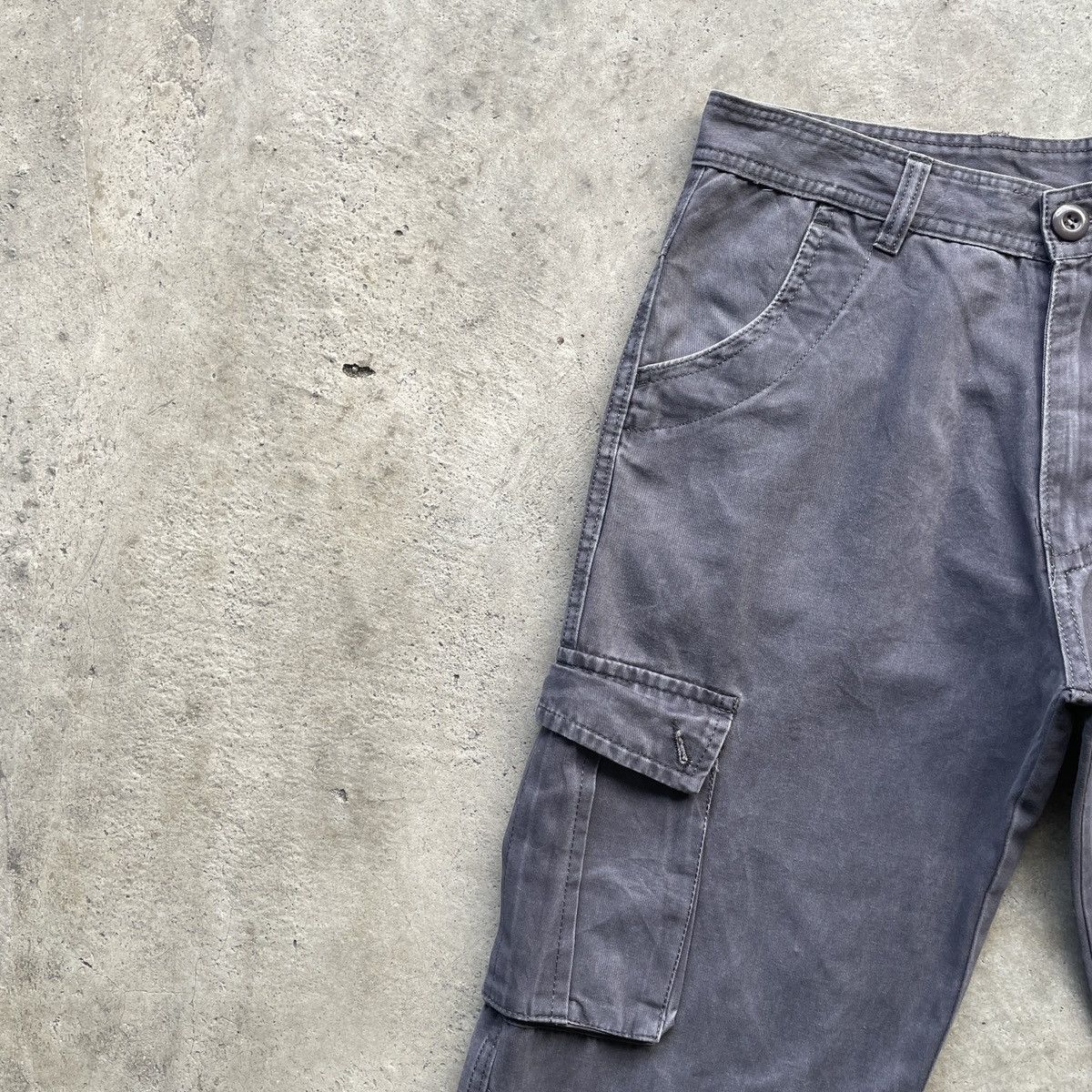 Japanese Brand Rare🔥 Japanese Vintage Faded 8 Pocket Cargo Pants Tactical Size US 29 - 4 Thumbnail