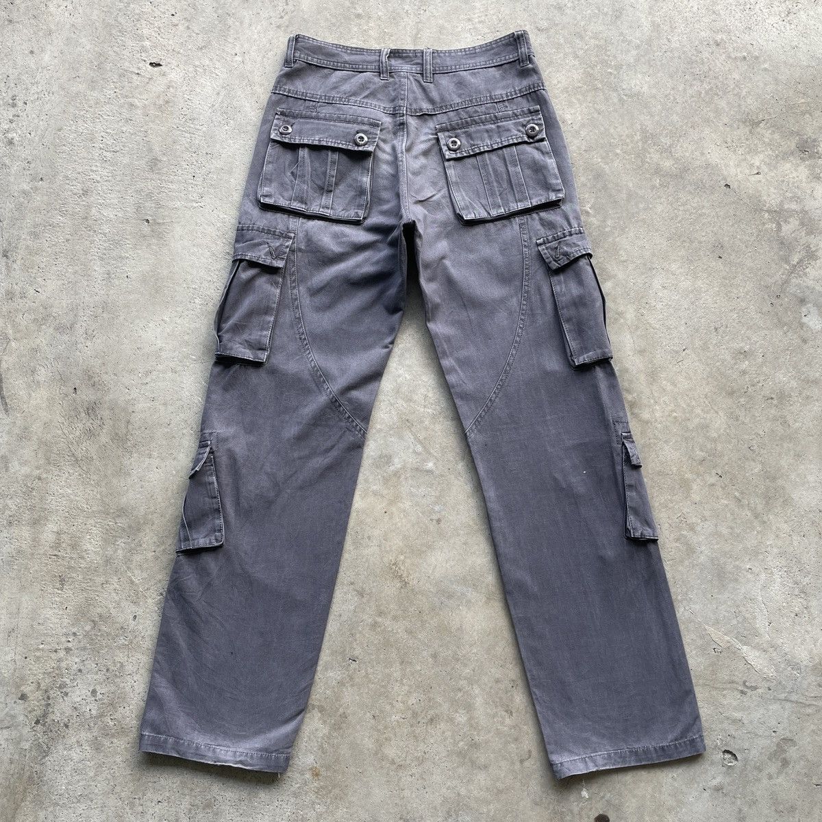 Japanese Brand Rare🔥 Japanese Vintage Faded 8 Pocket Cargo Pants Tactical Size US 29 - 9 Thumbnail