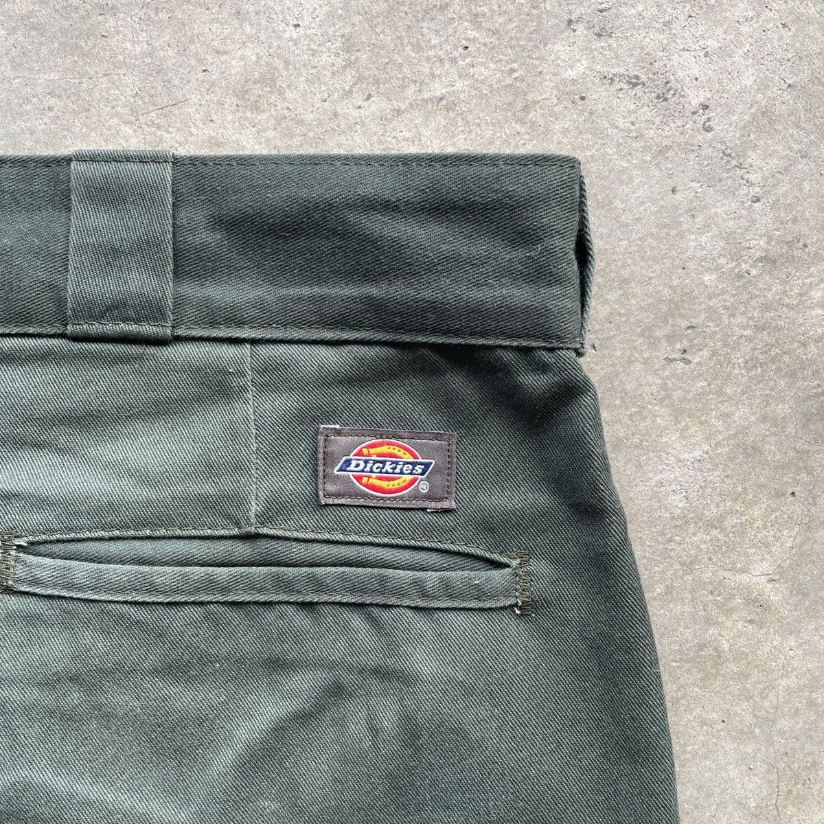 Dickies Vintage Dickies Green Faded Trousers Casual Pants W37x30 Size US 37 - 7 Thumbnail