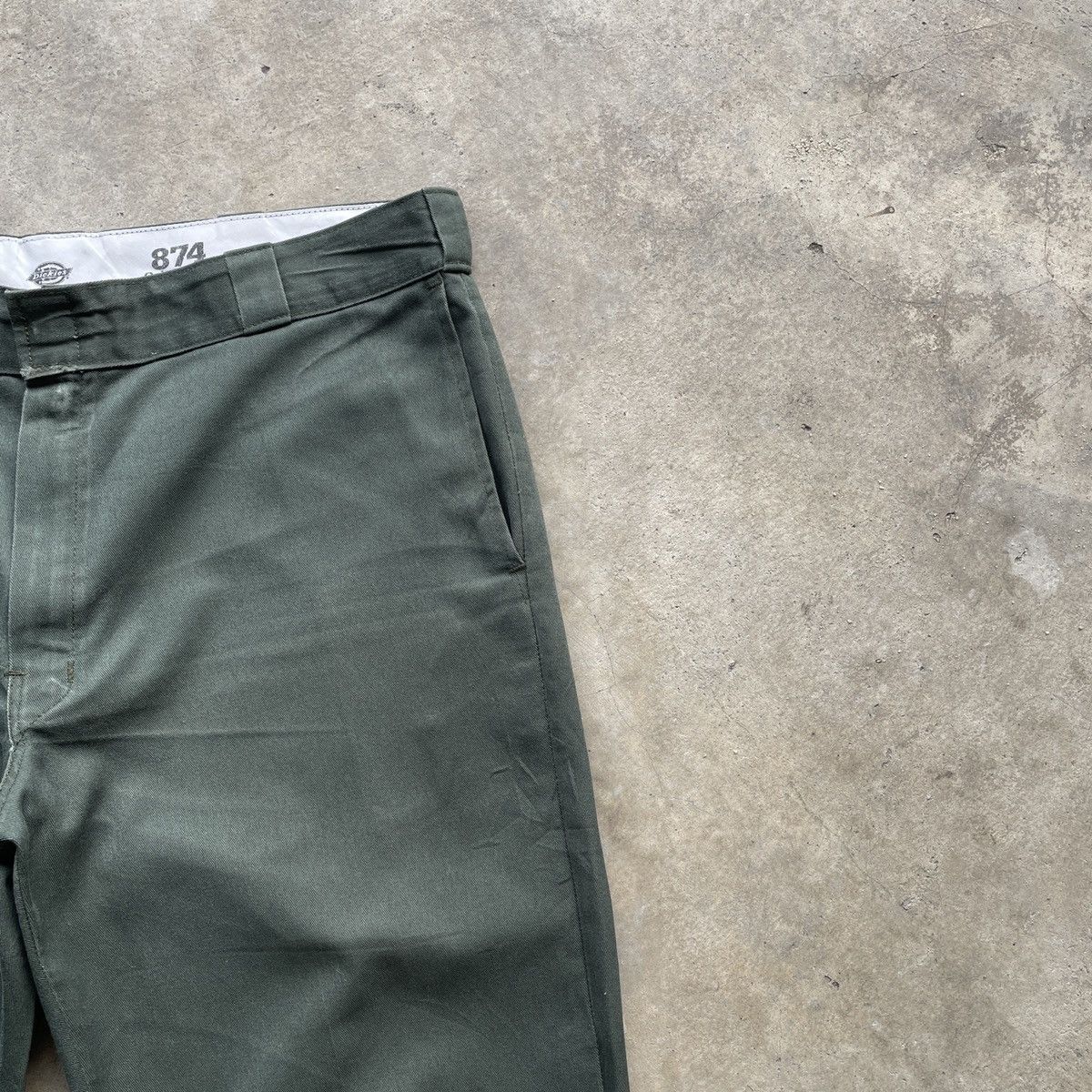 Dickies Vintage Dickies Green Faded Trousers Casual Pants W37x30 Size US 37 - 6 Thumbnail