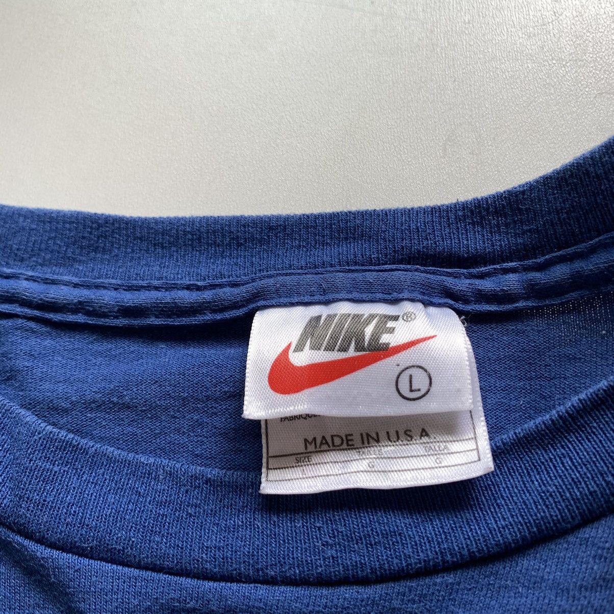 Nike Vintage 1990s Nike Swoosh Tennis Graphic T Shirt Large Rare Size US L / EU 52-54 / 3 - 3 Thumbnail