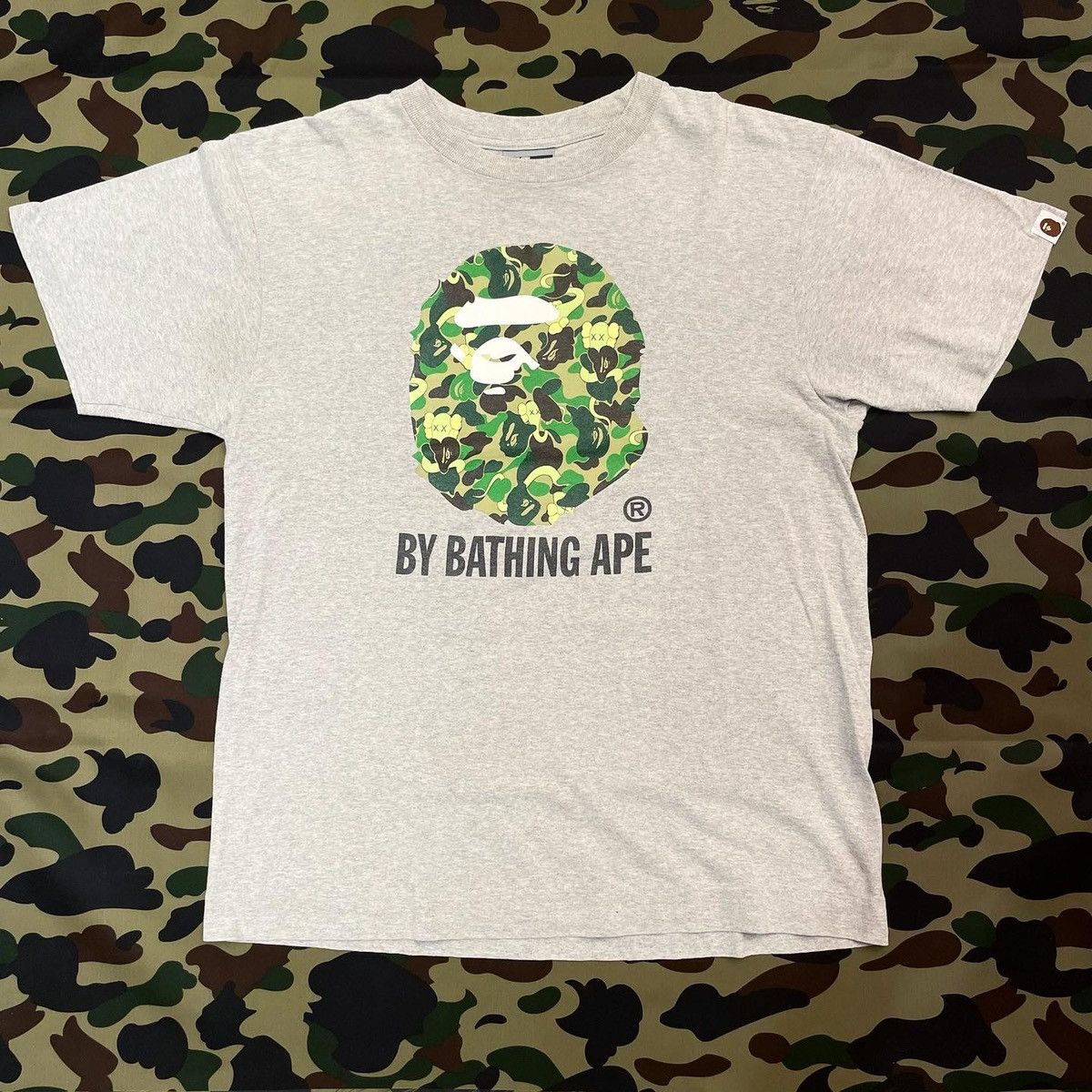 Bape × Kaws BAPE x KAWS ABC CAMO BY BATHING APE TEE Size US M / EU 48-50 / 2 - 1 Thumbnail
