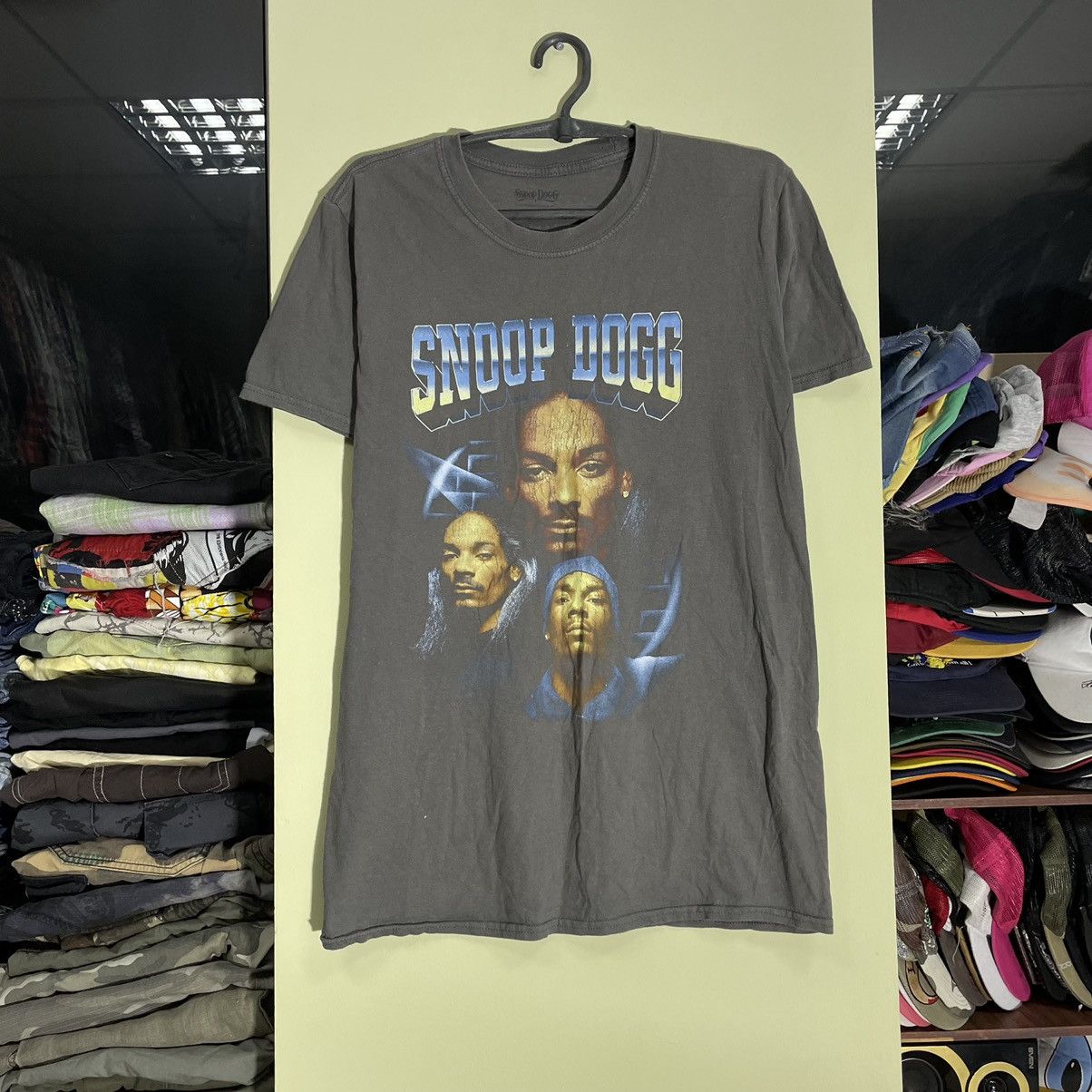 image of Band Tees x Vintage Y2K Snoop Dogg Weed Tee Art Band Rock Streetwear, Men's (Size Small)