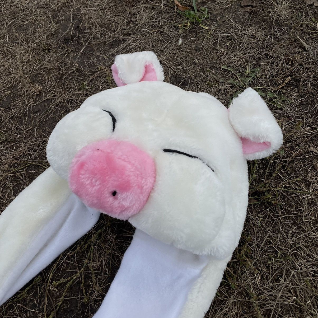 Vintage Vintage 90s Pig Beanie Emo Streetwear Alt Kawaii Faded OS Size ONE SIZE - 4 Thumbnail