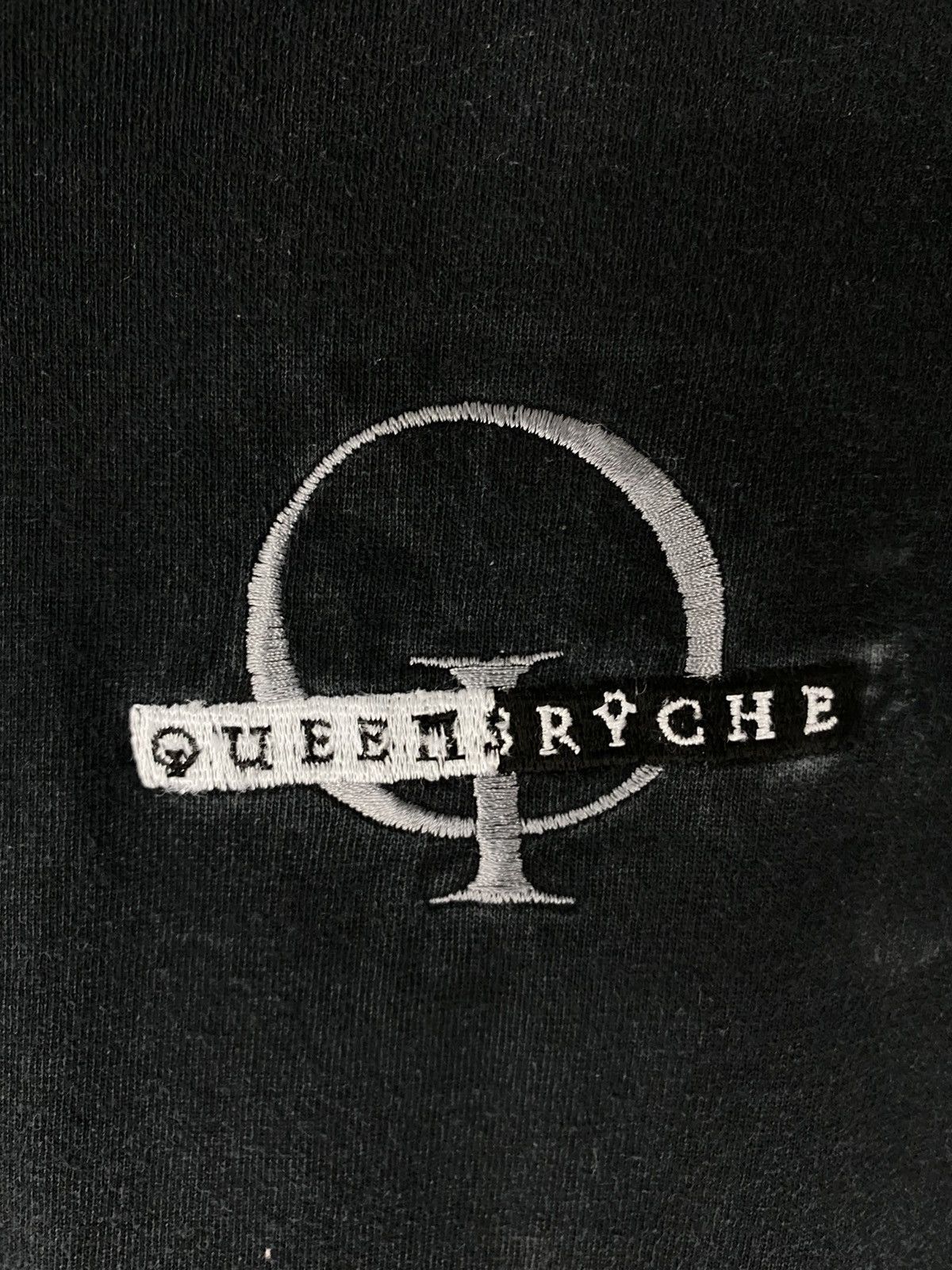 Band Tees Vintage rare Queensryche Size US XL / EU 56 / 4 - 3 Thumbnail