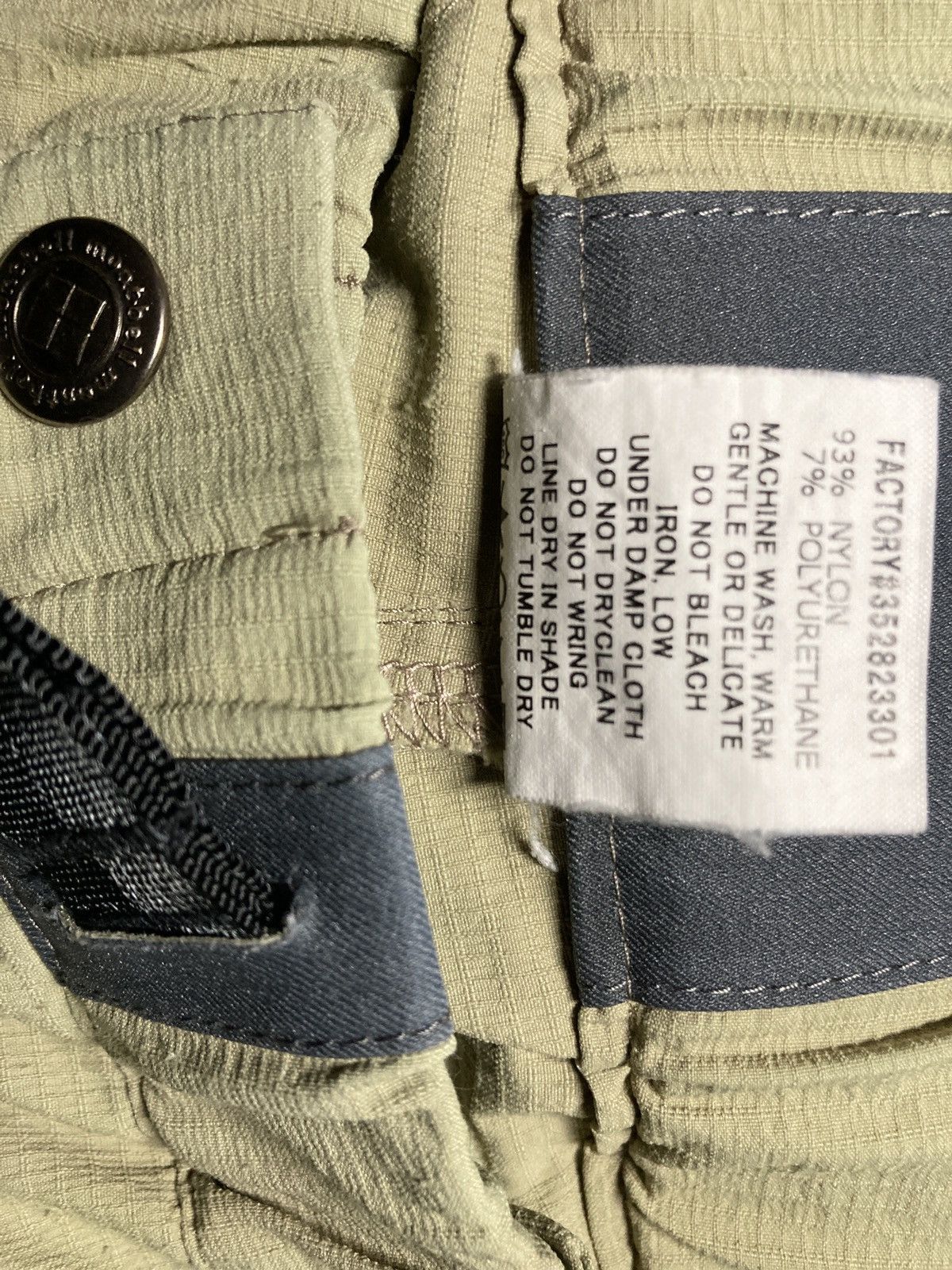 Montbell MONTBELL UTILITY TACTICAL NYLON PANTS Size US 28 / EU 44 - 8 Thumbnail