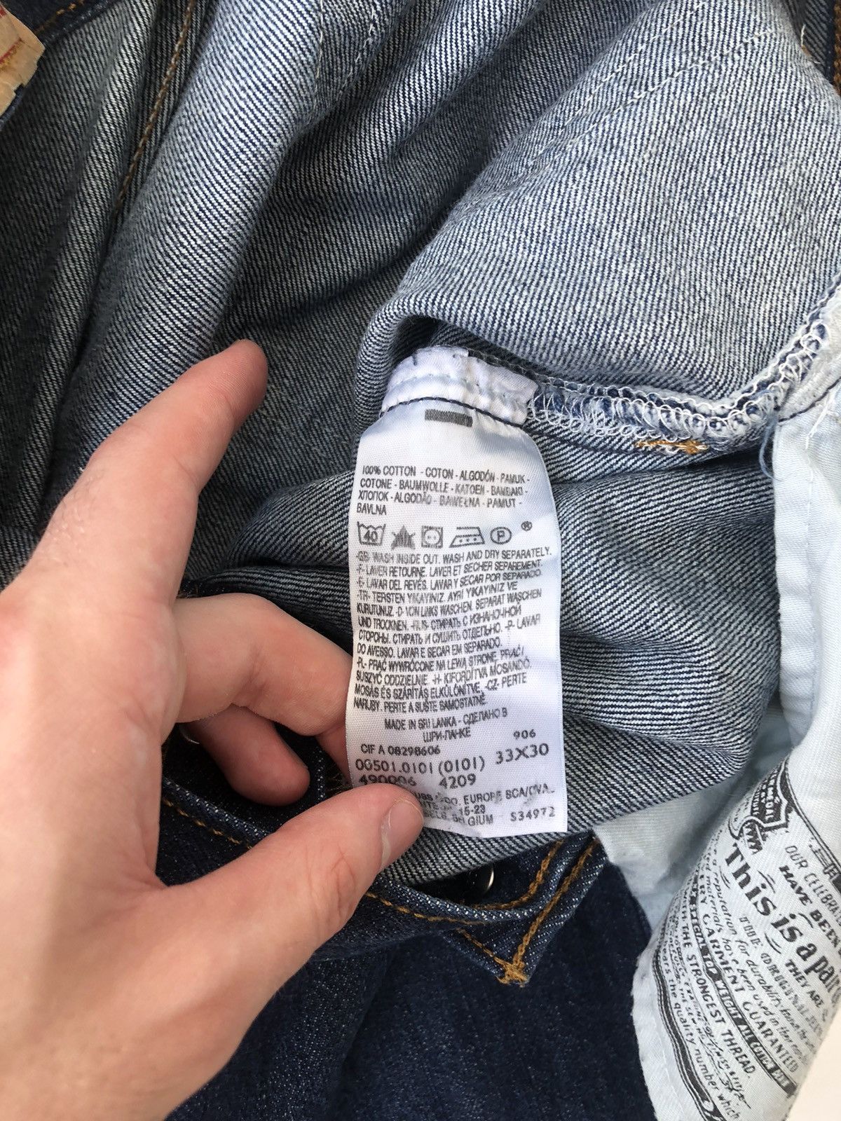 Levi's × Levi's Vintage Clothing Vintage Levi’s 501 jeans classic fit Y2K Size US 33 - 9 Thumbnail