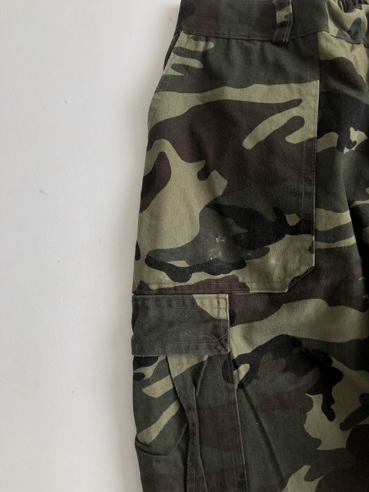 Japanese Brand Vintage 90s army camo cargo pants wide leg baggy fit Y2K Size US 32 / EU 48 - 5 Thumbnail