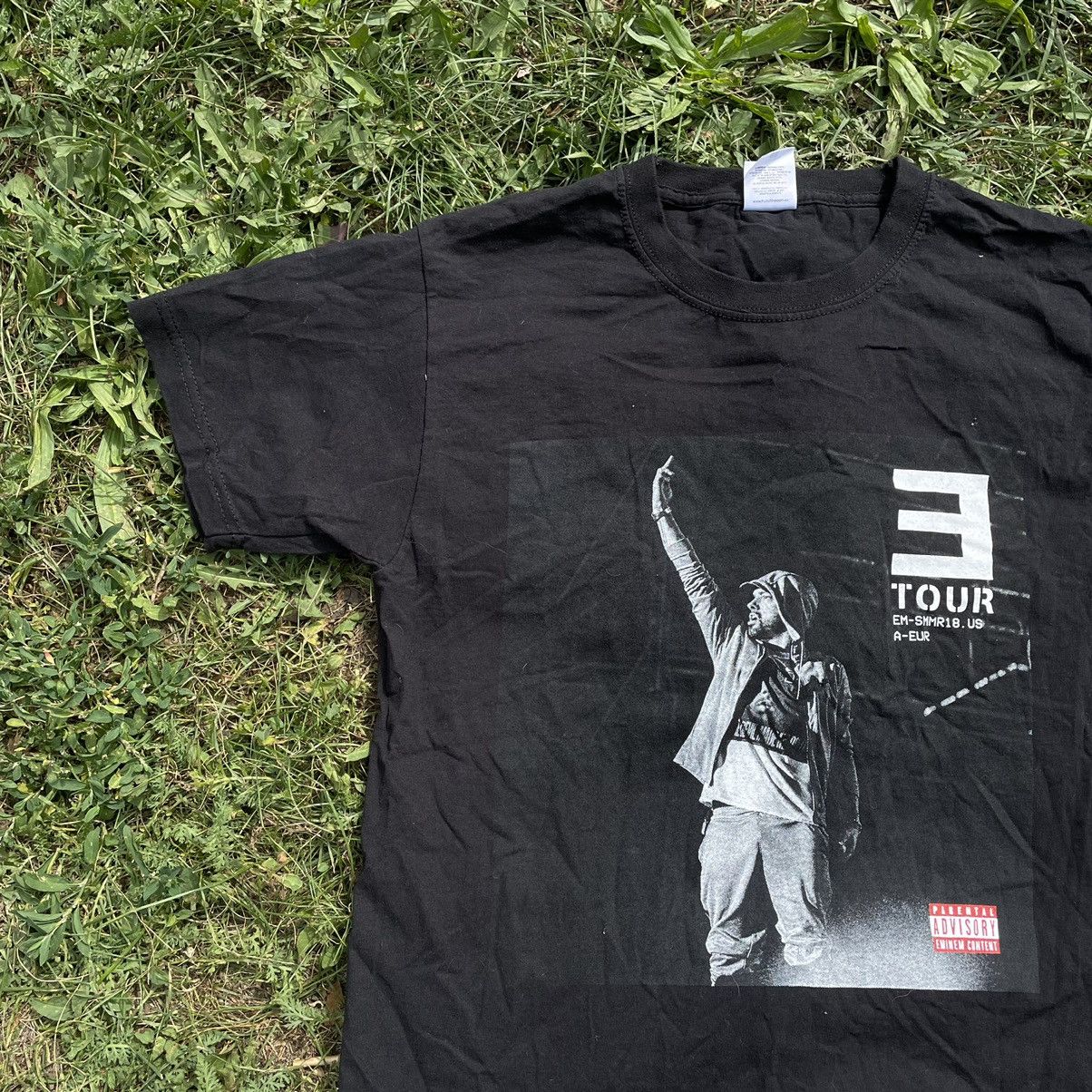 Vintage Vintage Y2K Eminem Tour Graphic Tee Streetwear Swag Faded S Size US S / EU 44-46 / 1 - 3 Thumbnail