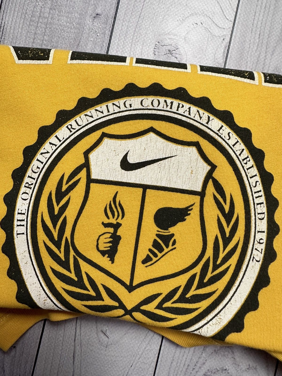 Nike × Vintage Vintage yellow tee Nike big logo size S Size US S / EU 44-46 / 1 - 6 Thumbnail