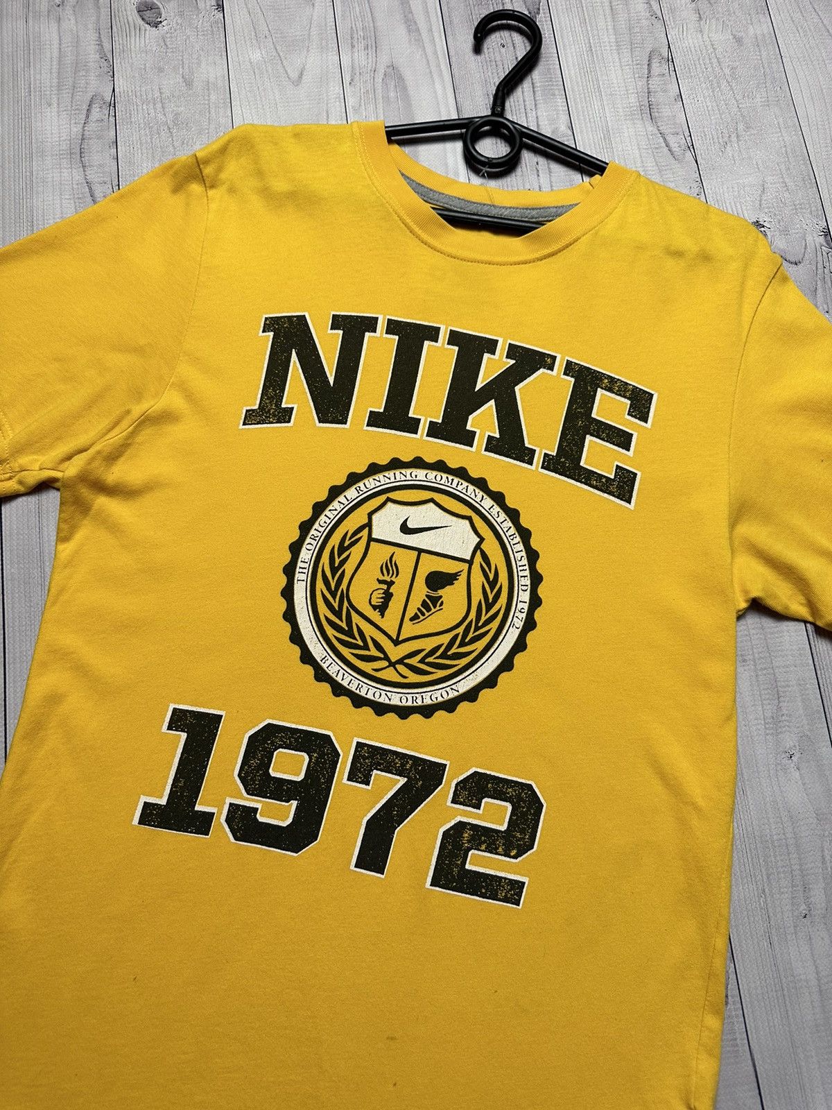 Nike × Vintage Vintage yellow tee Nike big logo size S Size US S / EU 44-46 / 1 - 2 Thumbnail
