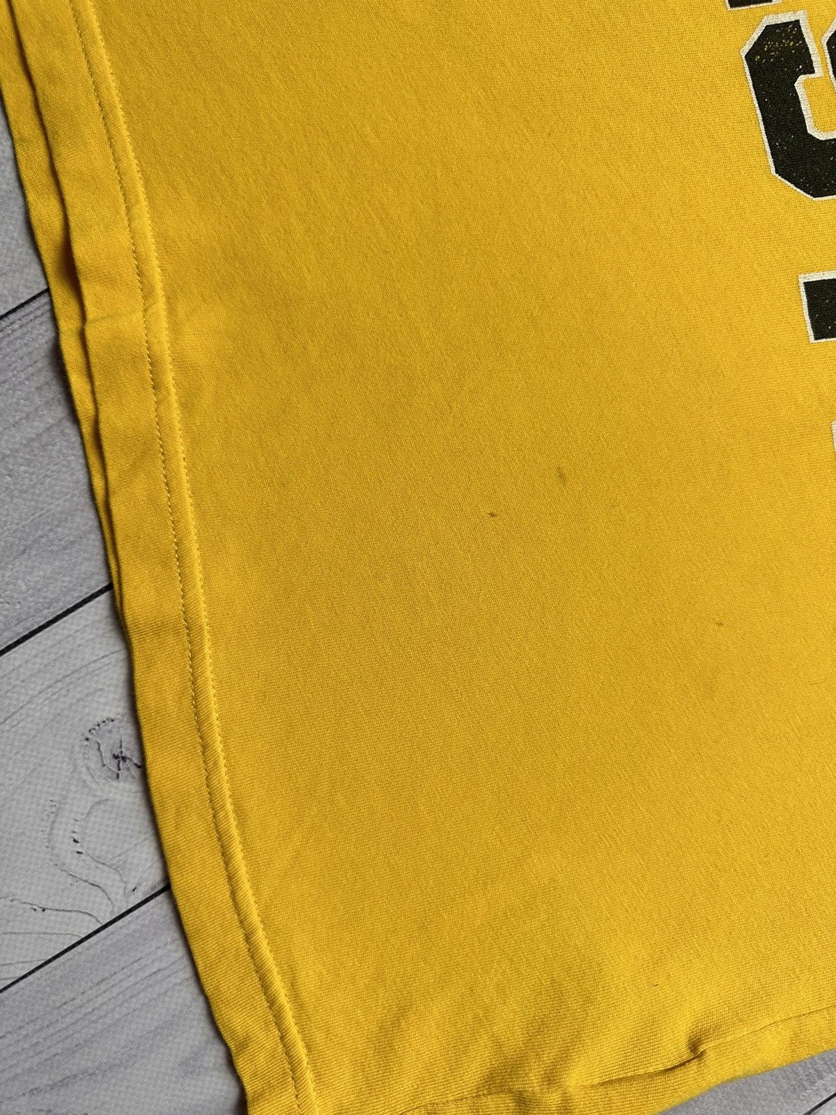 Nike × Vintage Vintage yellow tee Nike big logo size S Size US S / EU 44-46 / 1 - 3 Thumbnail