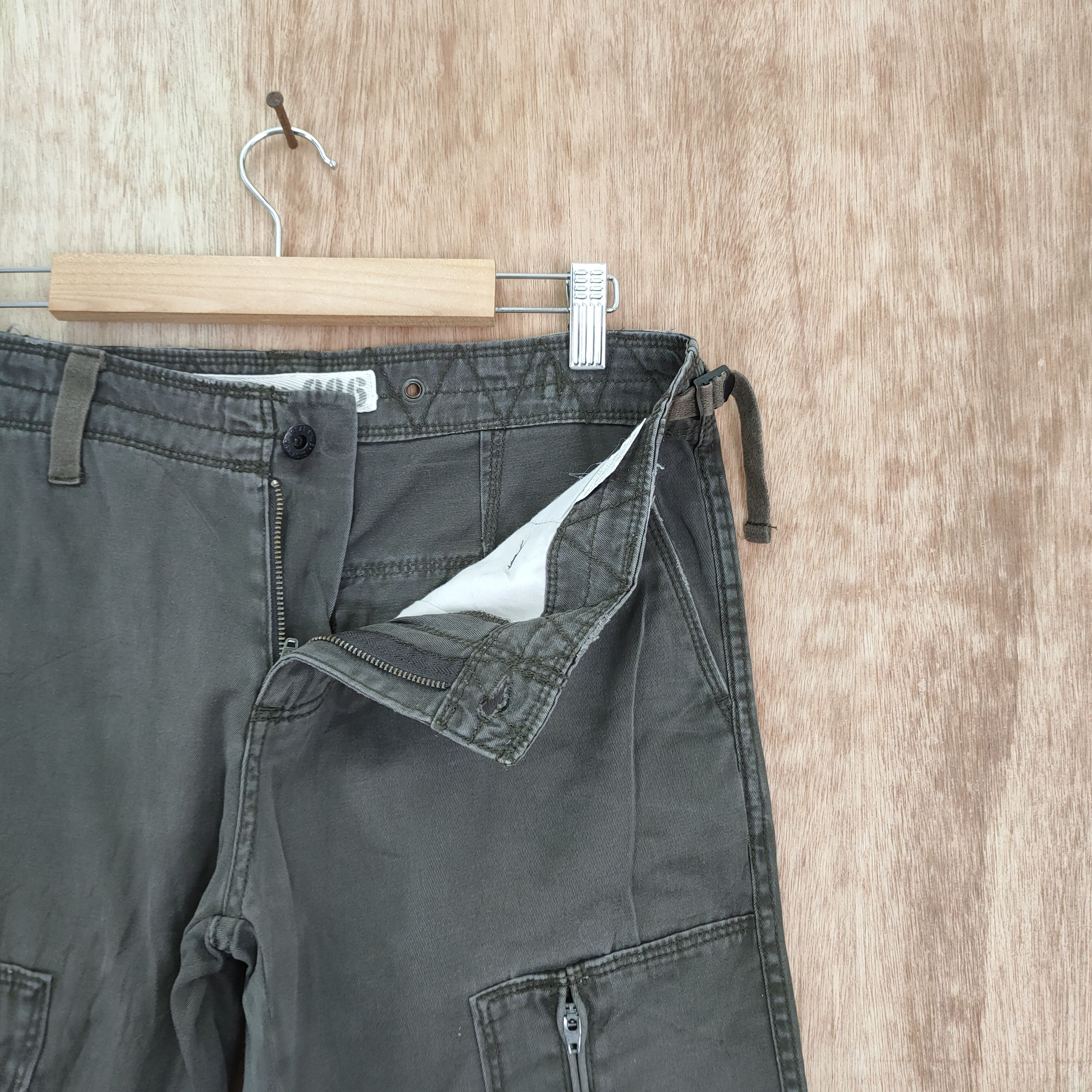Japanese Brand VINTAGE JAPANESE 986 FLARE CARGO PANTS Size US 30 / EU 46 - 4 Thumbnail