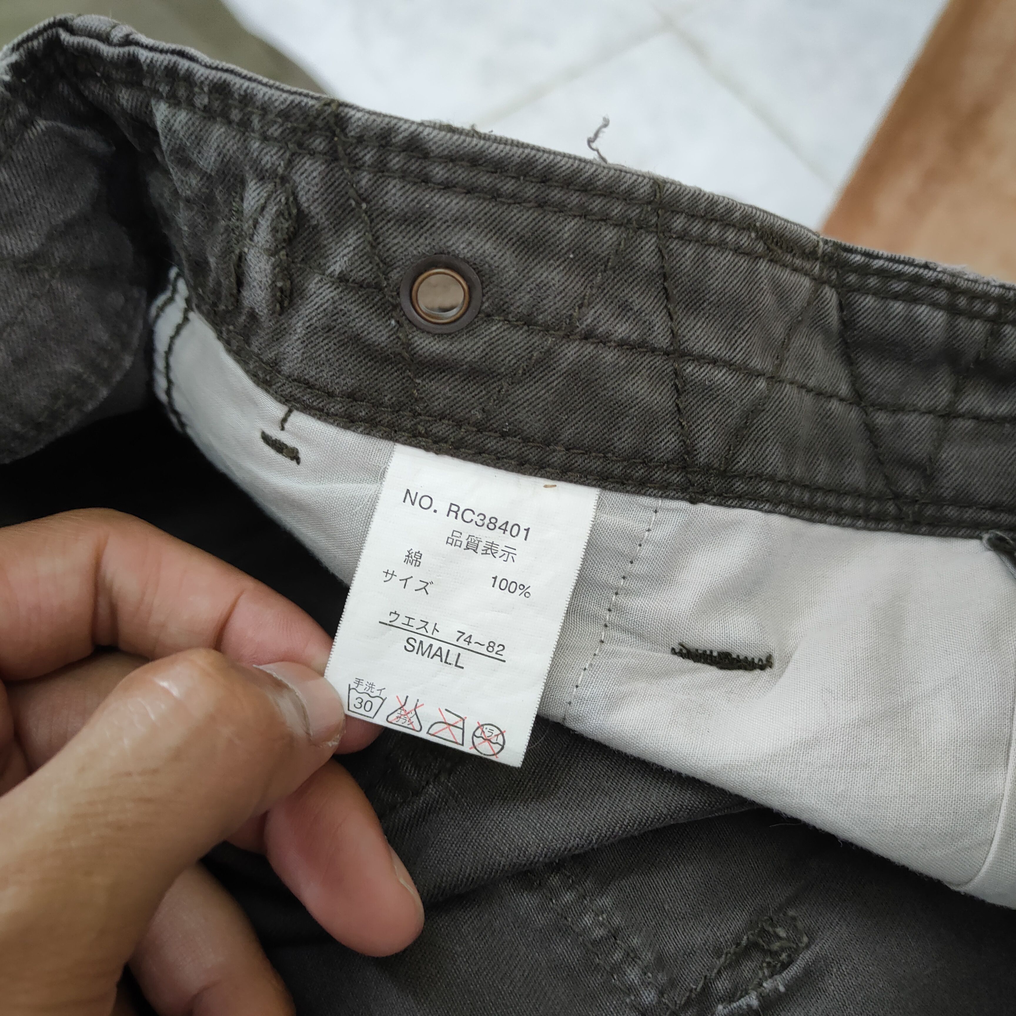 Japanese Brand VINTAGE JAPANESE 986 FLARE CARGO PANTS Size US 30 / EU 46 - 13 Thumbnail