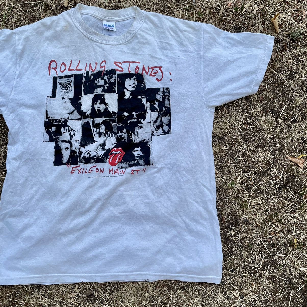 Vintage Vintage 90s Rolling Stones Sun Faded Graphic Band Tee Punk M Size US M / EU 48-50 / 2 - 3 Thumbnail