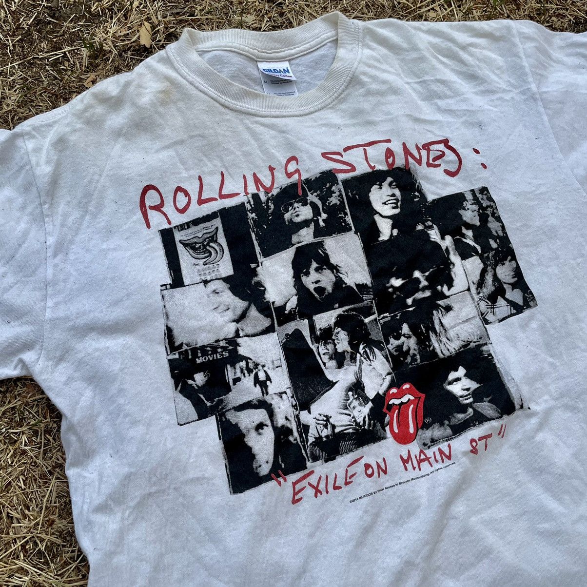 Vintage Vintage 90s Rolling Stones Sun Faded Graphic Band Tee Punk M Size US M / EU 48-50 / 2 - 4 Thumbnail