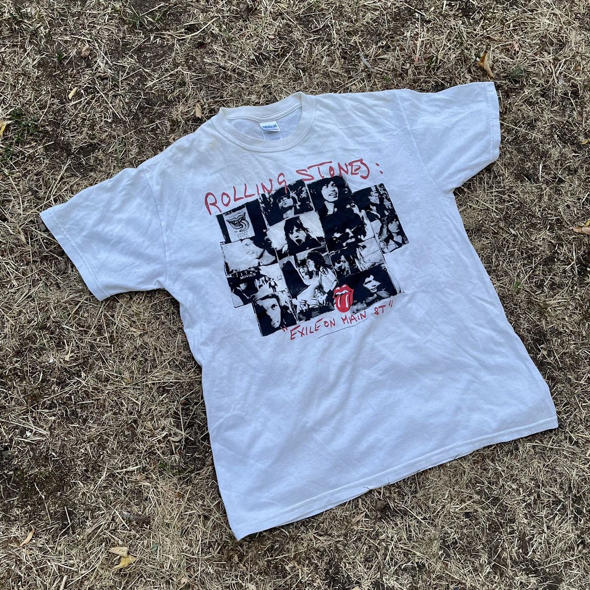 Vintage Vintage 90s Rolling Stones Sun Faded Graphic Band Tee Punk M Size US M / EU 48-50 / 2 - 2 Thumbnail