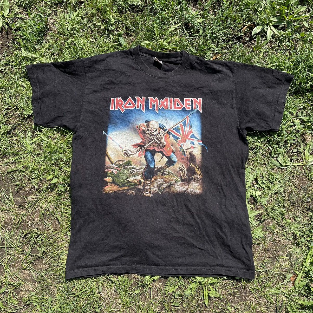 Vintage Vintage 90s Iron Maiden Faded Black Band Graphic Tee Swag L Size US L / EU 52-54 / 3 - 1 Thumbnail
