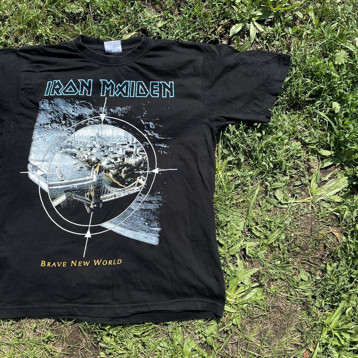 Vintage Vintage Iron Maiden Band Tee Graphic Print Grunge Rock L Size US L / EU 52-54 / 3 - 2 Thumbnail